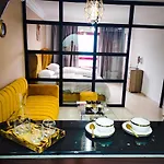 Nouveau Appartement Au Plein Centre-Ville En Face Hilton